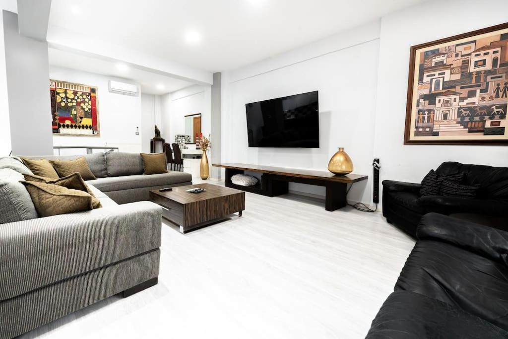 Super Lux Maisonette, 10 Minutes From Center Thessaloniki
