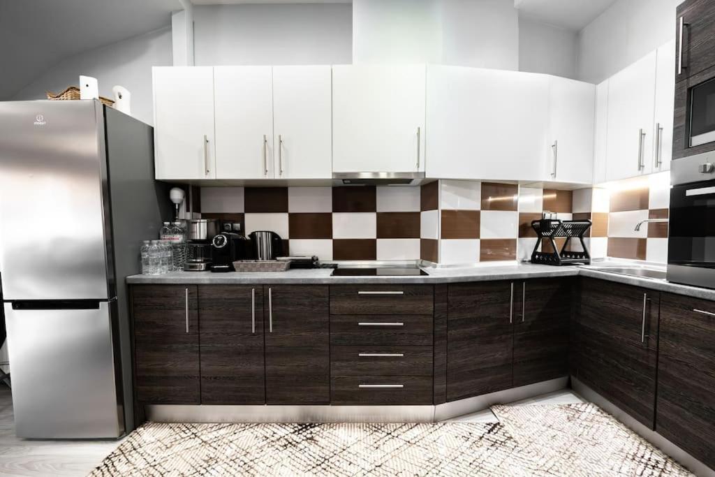 Super Lux Maisonette, 10 Minutes From Center Villa